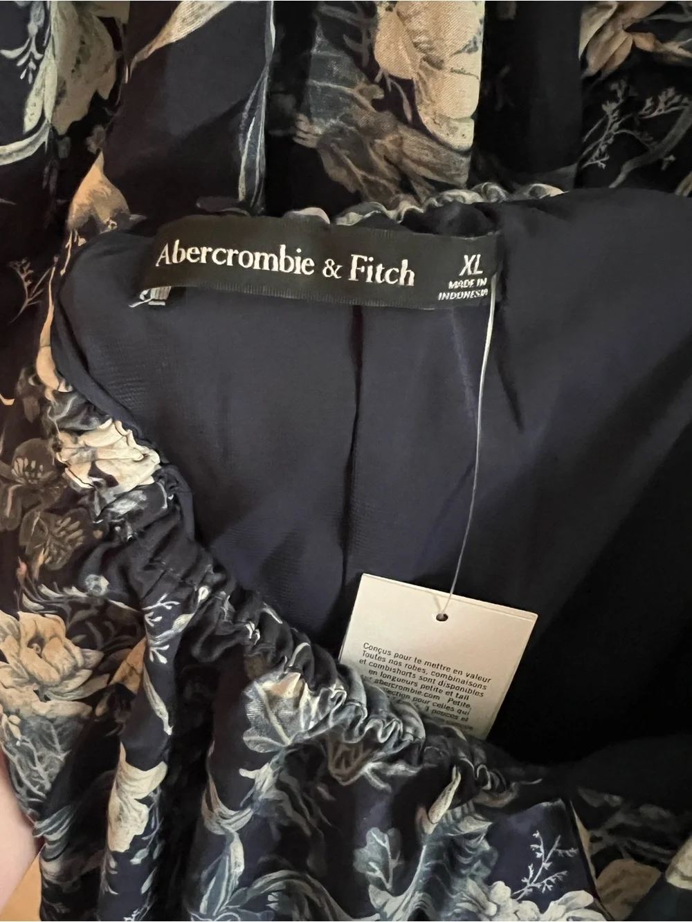 Abercrombie & Fitch Navy Floral Puff-Sleeve Maxi Dress NWT